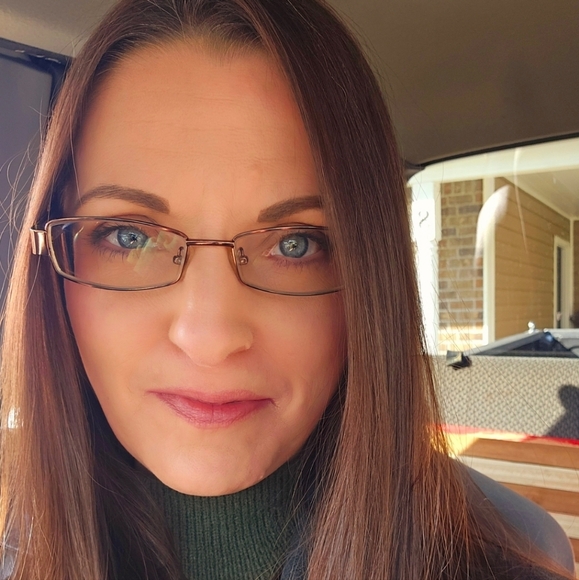 Meet your Posher, Regena - Picture 14 of 16